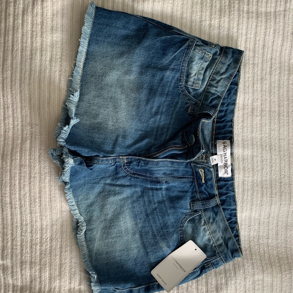 Juniors denim shorts